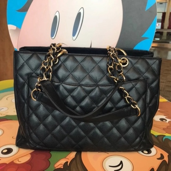 Authentic Chanel GST - Picture 3 of 5